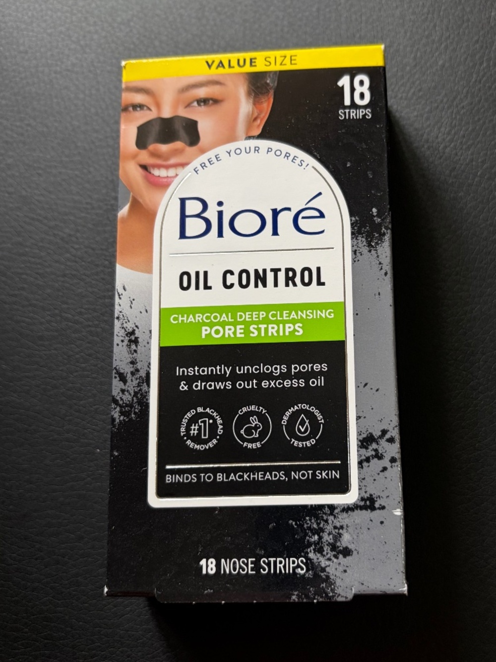 NIB Biore Oil Control Charcoal Pore Strips 18ct